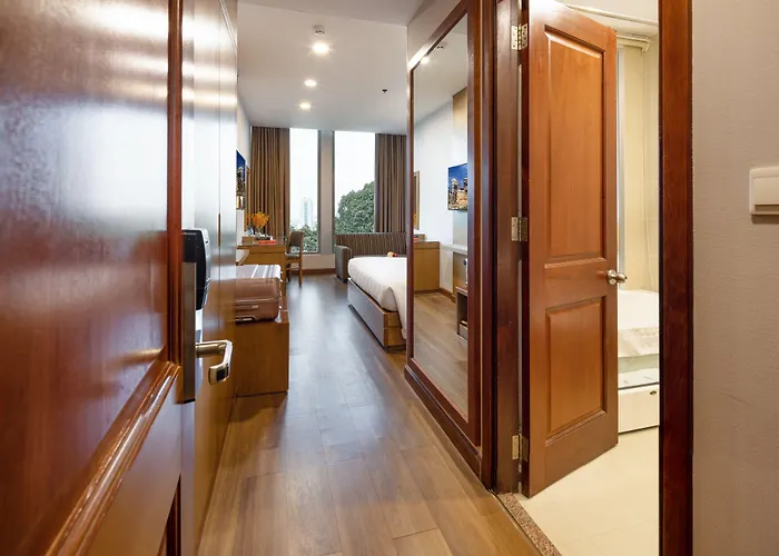 Eden Star Saigon Hotel